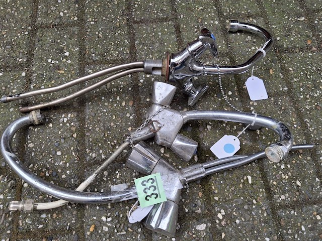 3 kranen - afbeelding 1 van  3