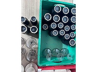 3 kratten servies, glaswerk en bestek - afbeelding 6 van  9