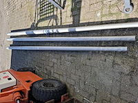 3 lichtmasten met led verlichting - afbeelding 2 van  4