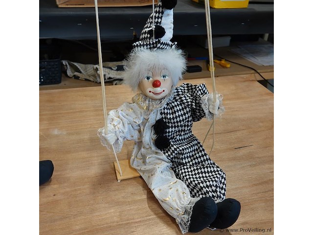 3 marionet clowns - afbeelding 4 van  5