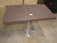 3 moderne bistrotafels op centrale voet bruin blad afm. 120x70 - afbeelding 3 van  7
