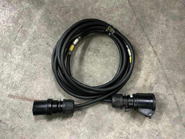 3-p cee 16a 3g 2,5m2 5m kabel (20x) - afbeelding 1 van  2