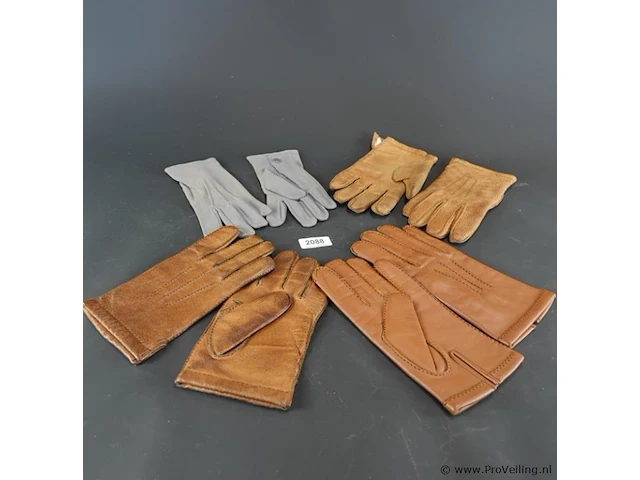 3 paar lederen handschoenen - afbeelding 1 van  5