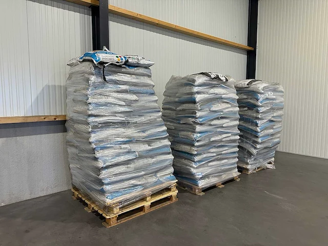 3 pallets garcabas pelletkorrels - koffiepellets uit koffiedoppen +/- 3000 kg - afbeelding 2 van  4