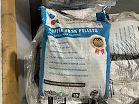 3 pallets garcabas pelletkorrels - koffiepellets uit koffiedoppen +/- 3000 kg - afbeelding 4 van  4
