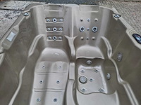 3 persoons jacuzzi en buitenspa - afbeelding 28 van  28