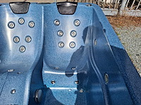 3 persoons jacuzzi en buitenspa - afbeelding 7 van  11