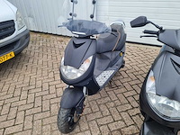 3 * peugeot - scooters - viva city "basic" - scooter - afbeelding 4 van  8
