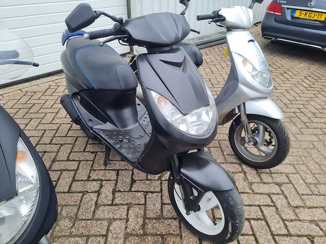 3 * peugeot - scooters - viva city "basic" - scooter - afbeelding 5 van  8