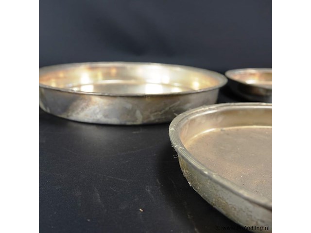 3 verzilverde etagiereetages - afbeelding 4 van  5