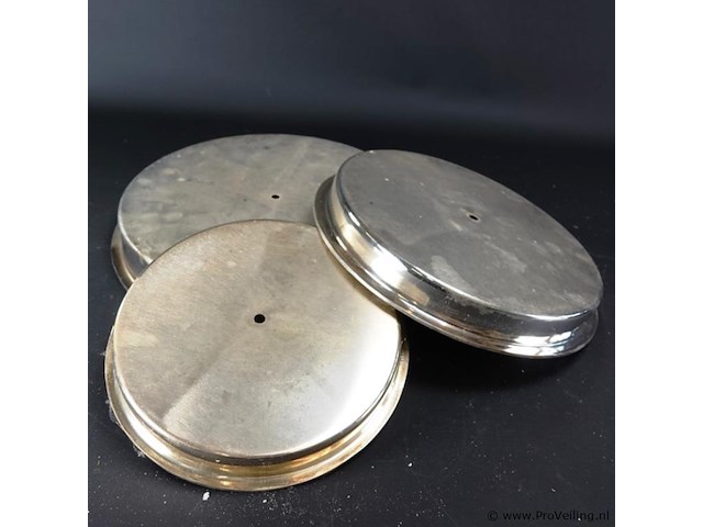 3 verzilverde etagiereetages - afbeelding 5 van  5