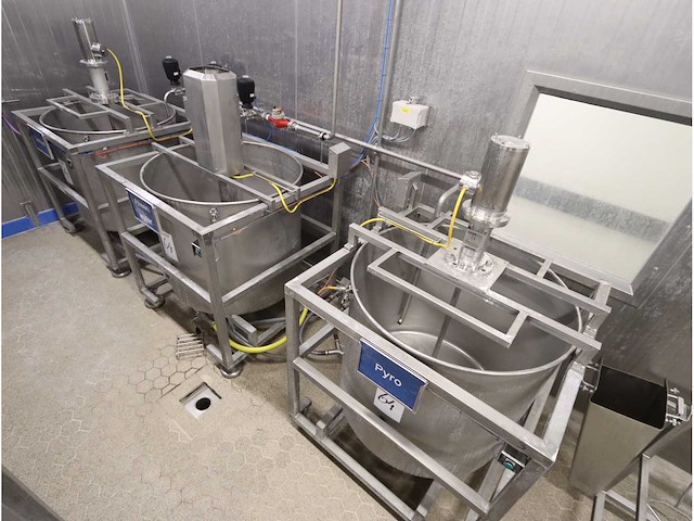 3-voudige mengketel opstelling - afbeelding 8 van  8