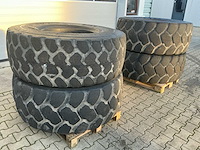 3 x goodyear 1x hilo wiellader banden - wiellader banden set - band, wiel - afbeelding 7 van  13