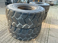 3 x goodyear 1x hilo wiellader banden wiellader banden set band, wiel en velg - afbeelding 10 van  13