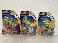 3 x roadblaster