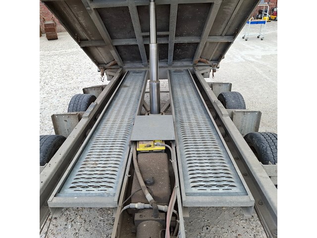 3-zijdige kiepaanhanger, eduard, k4, 2015 - afbeelding 19 van  25