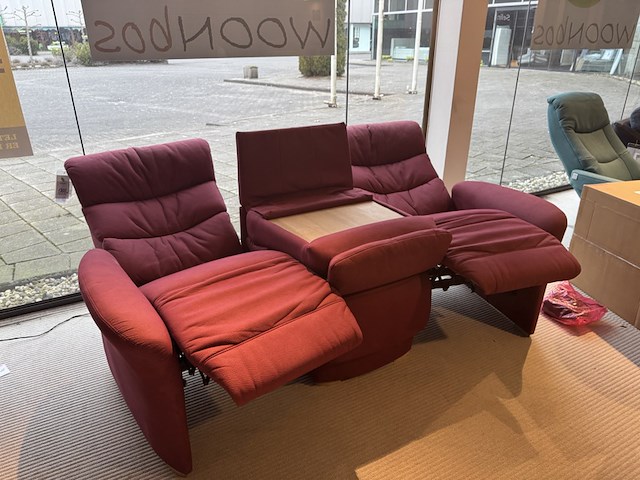 3-zits bank, rood ecoleder, elektrisch verstelbare relaxfunctie - afbeelding 3 van  6