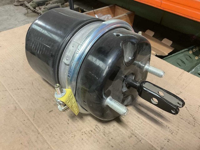 30-67-12 brake valve - afbeelding 1 van  4