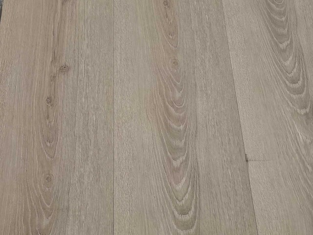 30 m2 laminaat xl plank - 2410 x 241 x 12,3 mm - afbeelding 1 van  2