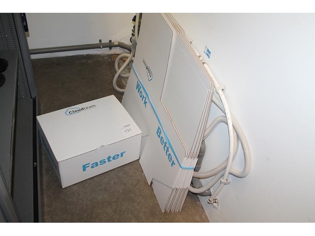 30 verhuisdozen met afmeting 46 x 36 x 21 cm. - afbeelding 1 van  3