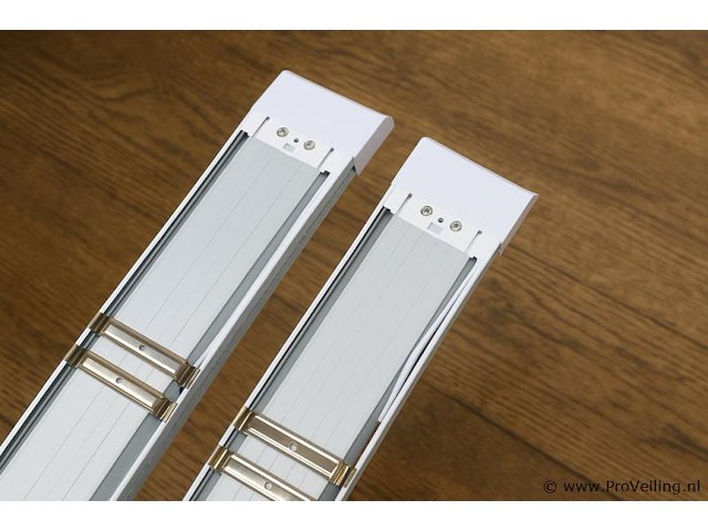 30 x led-batten met lens – 120w – 120cm – 6500k koud wit – tetra-lens - afbeelding 3 van  5