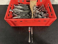 300-delige mes en-vorkset