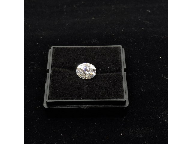 3.00 karaat ovaal vorm briljant moissaniet - afbeelding 3 van  8