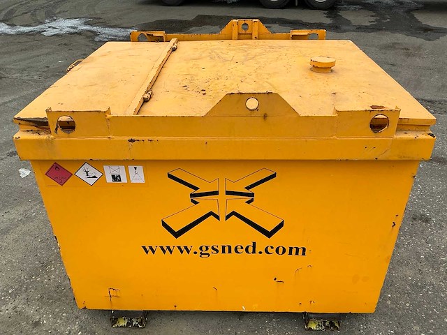 3000l brandstoftank - afbeelding 12 van  13