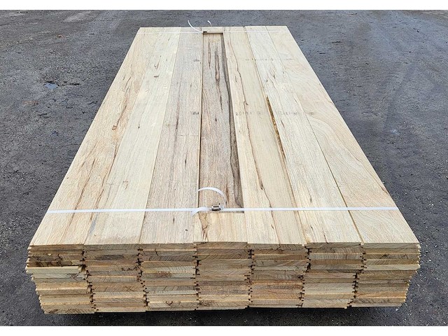 30m2 afrikaans eiken vloerdelen 18 x 140 mm, lengte 240cm ( 90x ) - afbeelding 1 van  4