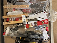 30x bbq accessoires w.o. vork, schoonmaakborstel w.o. patton - afbeelding 6 van  6