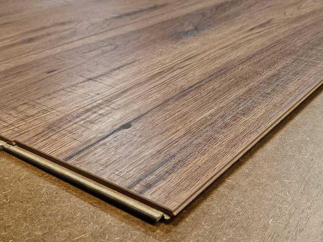 31 m2 laminaat plank - 1383 x 159 x 10 mm - afbeelding 2 van  3