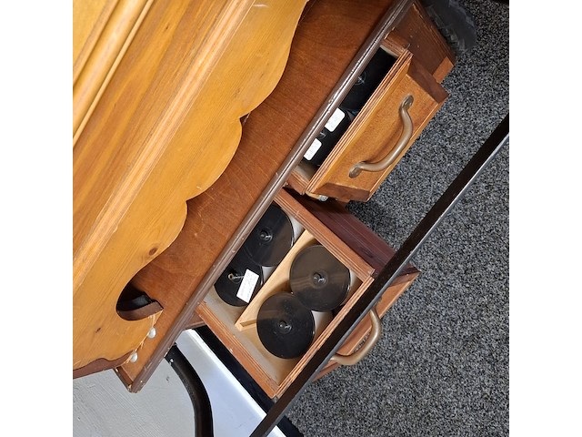 31 toets draaiorgel 'de clown' met 50+ rollen - afbeelding 3 van  18