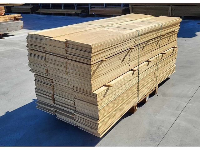 311 x underlayment 9mm , 32 x 244cm ( = 243m2 ) - afbeelding 1 van  4