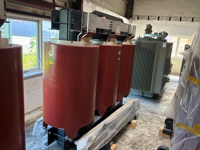 3150 kva siemens transformator 33.000/400 volt dry type - afbeelding 8 van  14