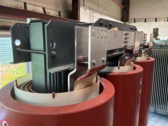 3150 kva siemens transformator 33.000/400 volt dry type - afbeelding 9 van  14