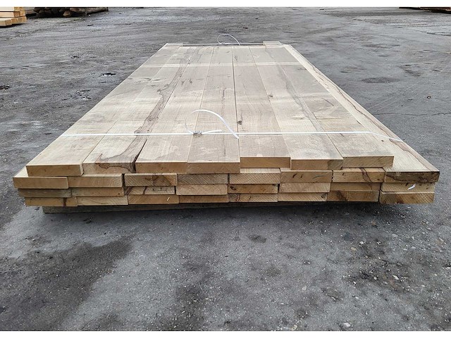 31x afrikaans eiken 30 x 130 mm, lengte 26x 245 cm + 5x 215 cm - afbeelding 3 van  4
