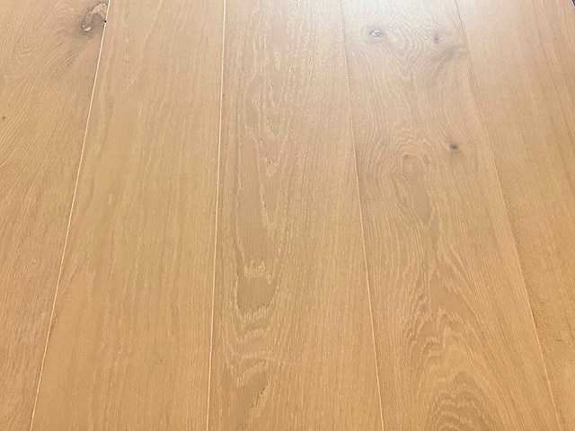 32 m2 parket eiken multiplank xl - 2420 x 187 x 15 mm - afbeelding 1 van  3