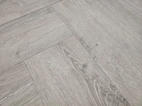 32 m2 pvc spc click visgraat met xps onderlaag - 610 x 150 x 4 mm