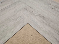 32 m2 pvc spc click visgraat met xps onderlaag - 610 x 150 x 4 mm - afbeelding 2 van  3