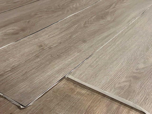 32 m2 pvc zelfklevend stroken - 1219 x 184 x 2,5 mm - afbeelding 2 van  3