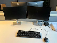 32 monitoren met 15 dockingstations - afbeelding 6 van  18