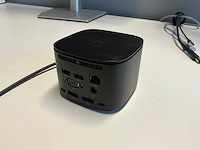 32 monitoren met 15 dockingstations - afbeelding 12 van  18