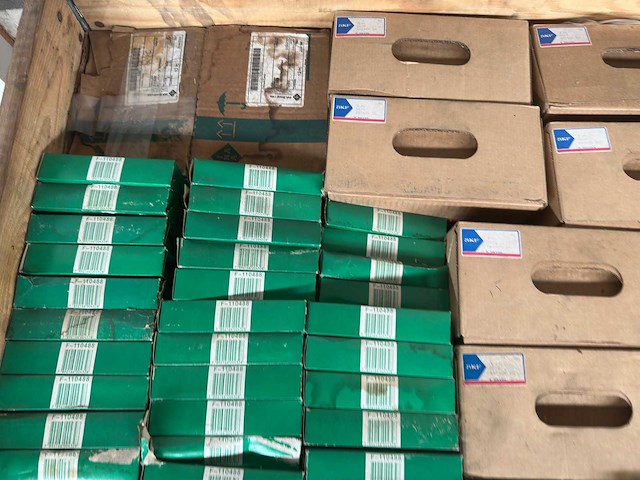 327 kg net bearings from skf, fag, ina and others - afbeelding 8 van  8