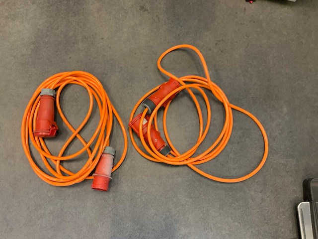 32a 380v-verlengkabel (2x) - afbeelding 1 van  5