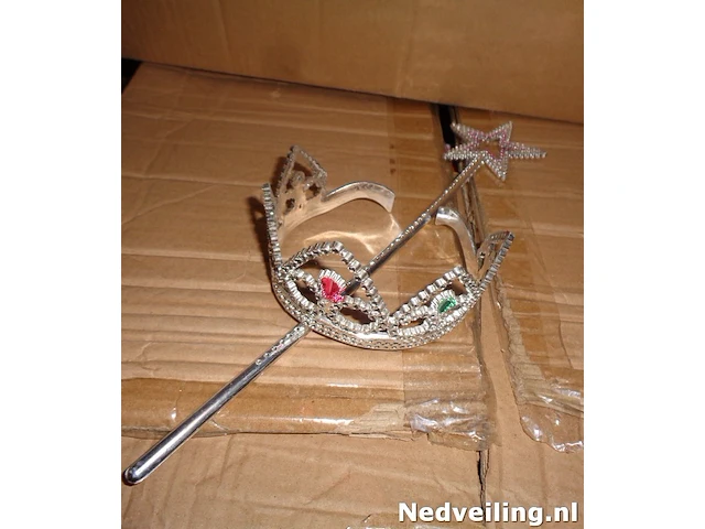 32x set met kroontje en staf - afbeelding 3 van  3