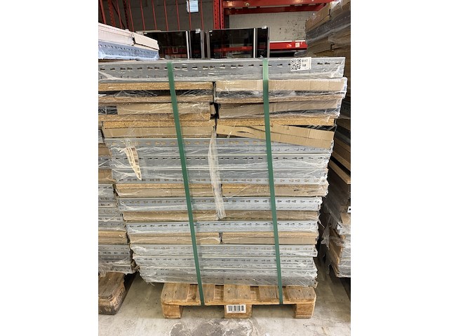 32x stellingkast draagkracht per legplank 265 kg toom - afbeelding 1 van  6