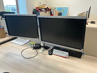 33 monitoren met 13 dockingstations - afbeelding 4 van  17
