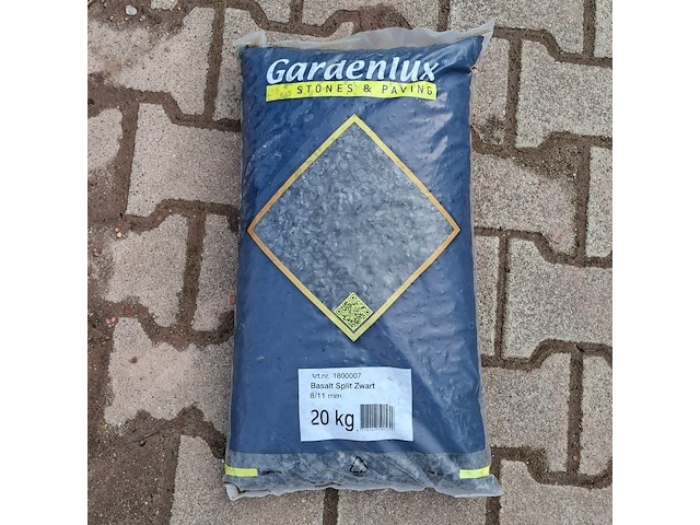 33x zak basalt split a 20 kg gardenlux, zwart - afbeelding 1 van  5