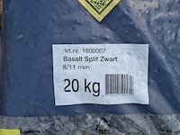 33x zak basalt split a 20 kg gardenlux, zwart - afbeelding 3 van  5