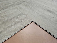 34 m2 pvc spc click visgraat - 610 x 150 x 4 mm - afbeelding 2 van  3